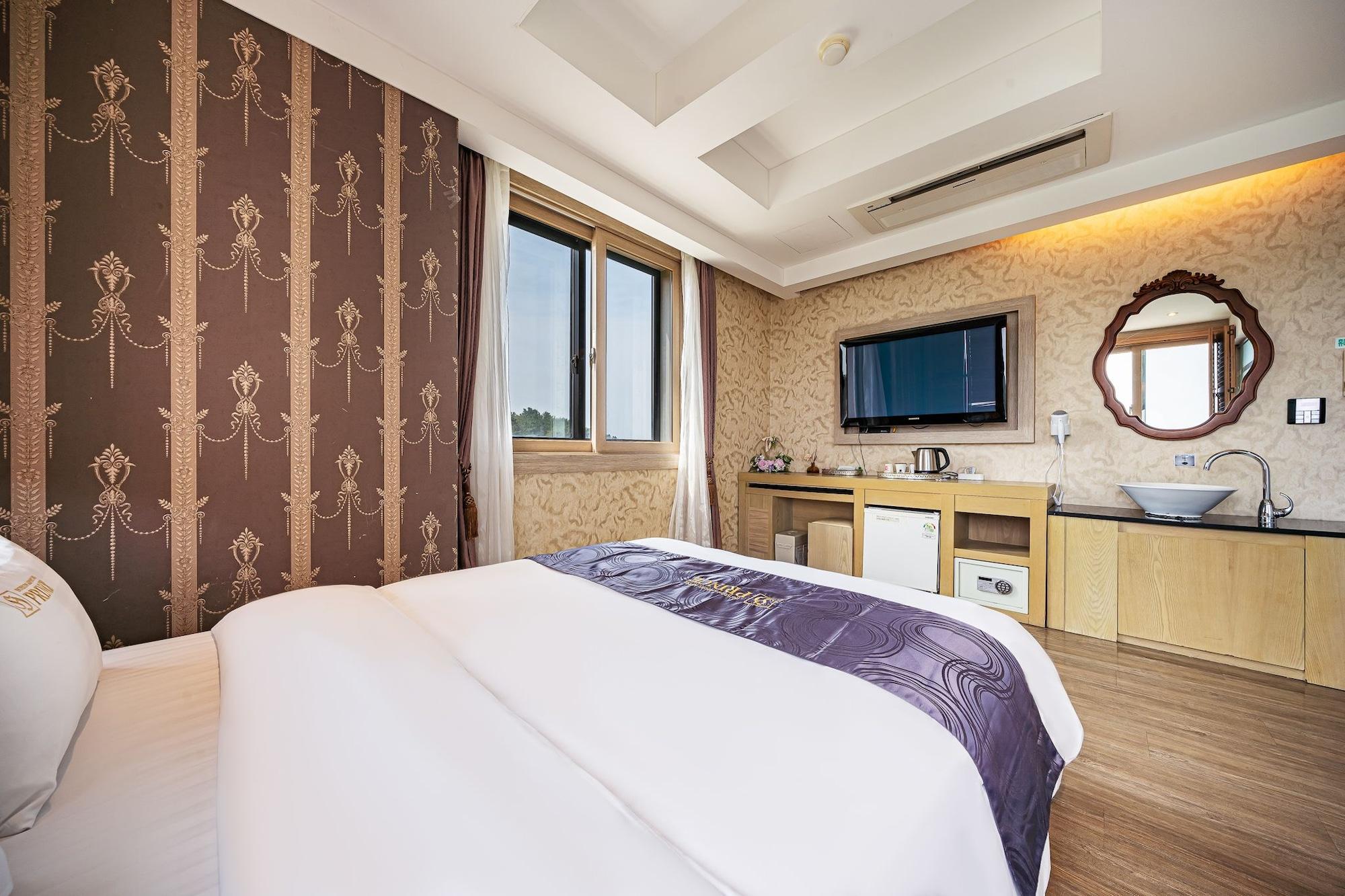Incheon Prince Hotel Екстериор снимка