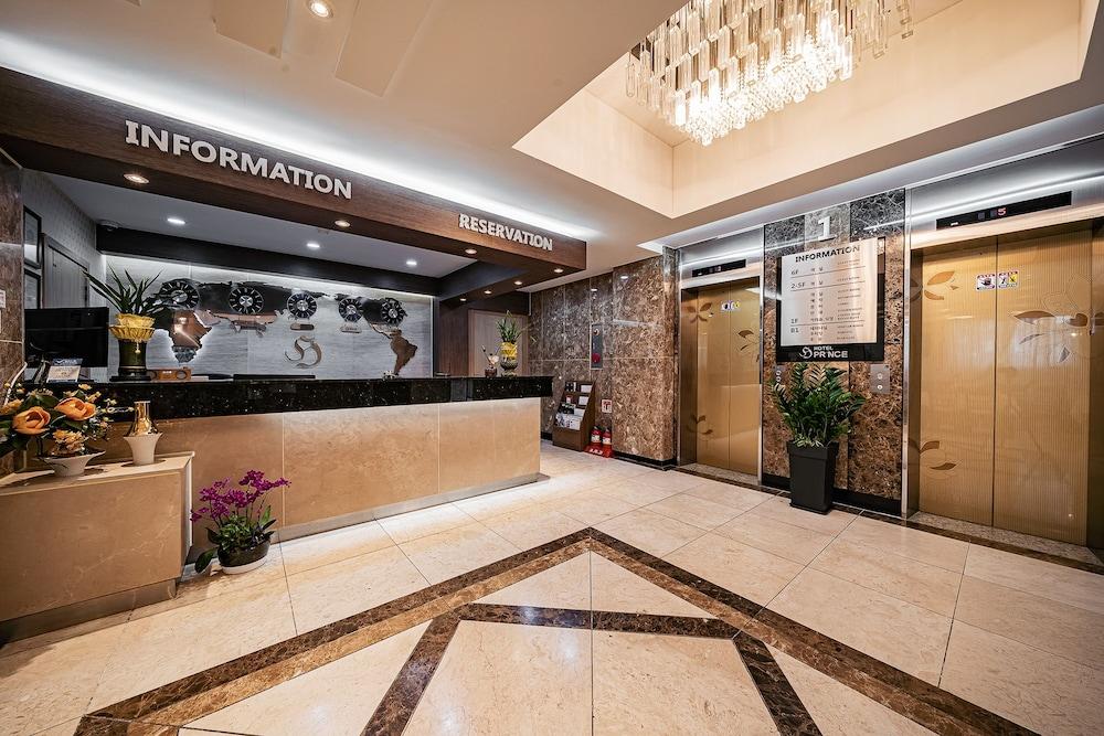 Incheon Prince Hotel Екстериор снимка