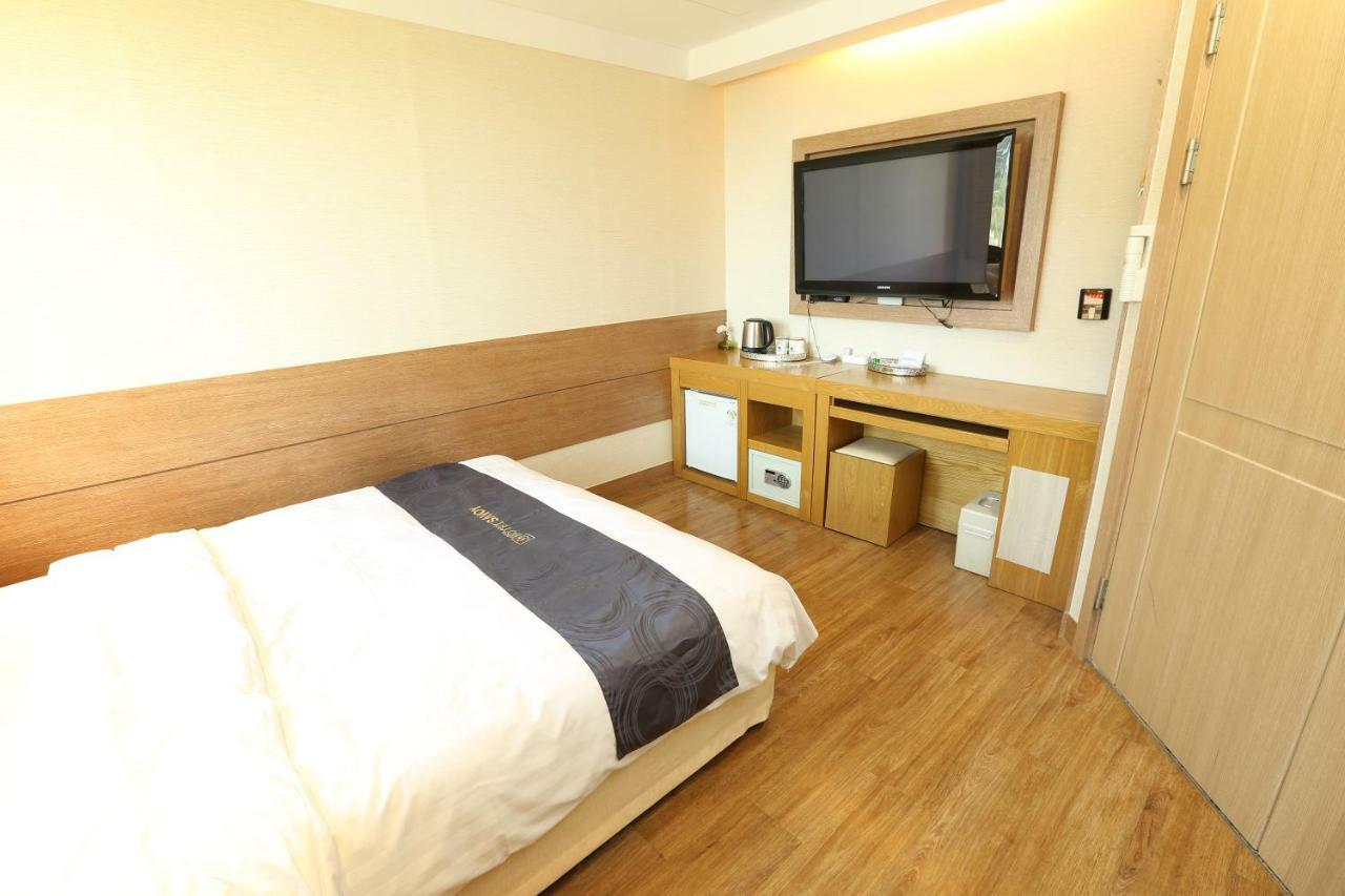 Incheon Prince Hotel Екстериор снимка