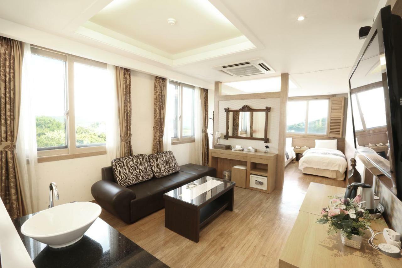 Incheon Prince Hotel Екстериор снимка